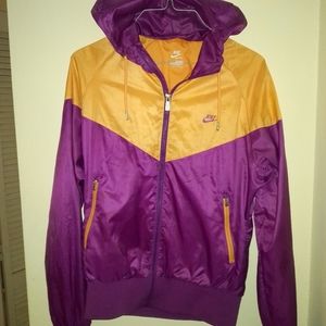 NIKE Sportswear Windrunner Purple and Orange Wind Breaker NWOT* RARE* sold out